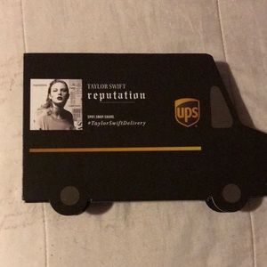 Taylor Swift reputation ups box/ truck